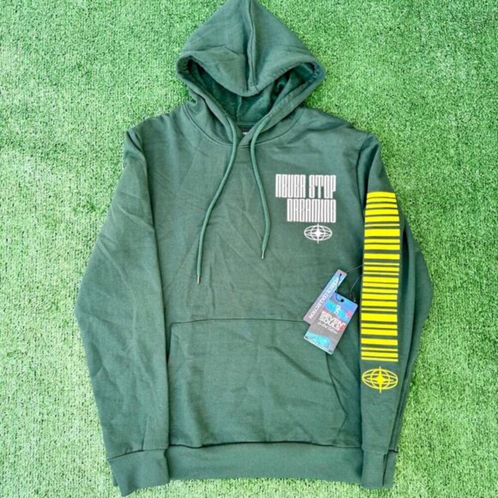Seven Souls Pullover Hoodie Never Stop Dreaming Green Hoodie New With Tags